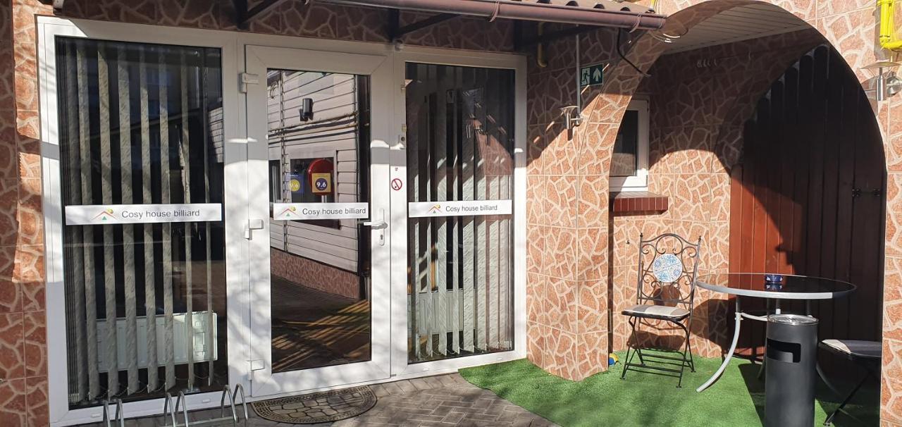 Aparthotel 4 ,, Cosy House Billiard " - Sauna & Parking Kaunas Exterior photo